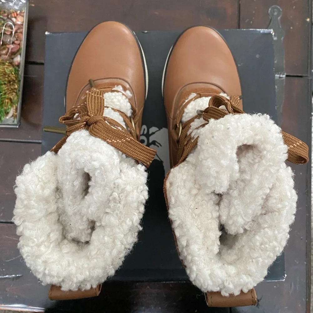 Women's Joan of Arctic Brown and white Winter Waterproof Boots - Picture 2 of 16